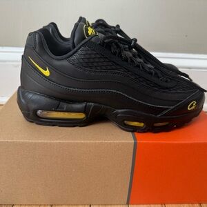Nike Air Max 95 Black Tour Yellow aka “Honey Blacks”